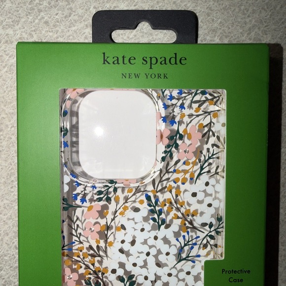 New Kate Spade Protective Case HARDSHELL Magsafe For iPhone 13 Pro Multifloral - Picture 3 of 4